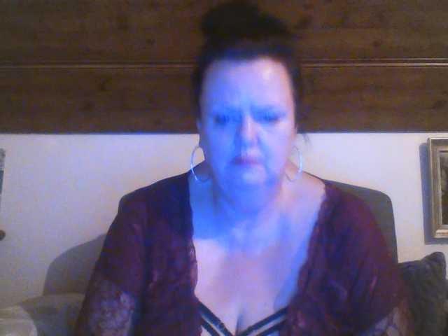 TiffanyAmore's BongaCams show and profile