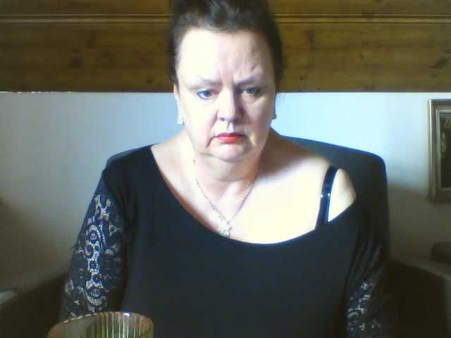 TiffanyAmore's BongaCams show and profile