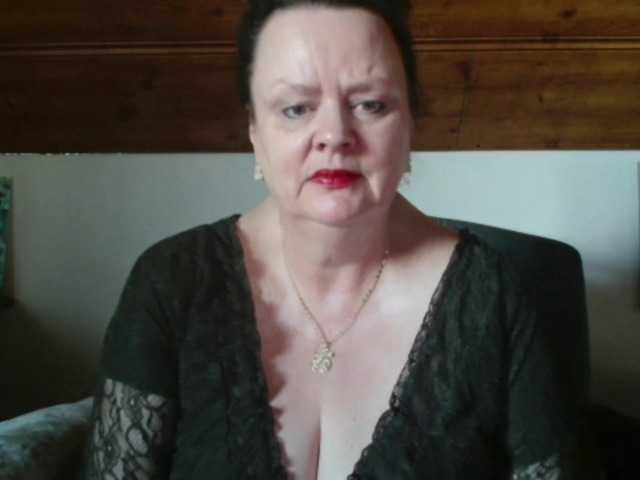 TiffanyAmore's BongaCams show and profile