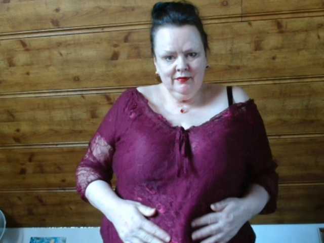 TiffanyAmore's BongaCams show and profile