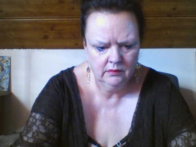 TiffanyAmore's BongaCams show and profile