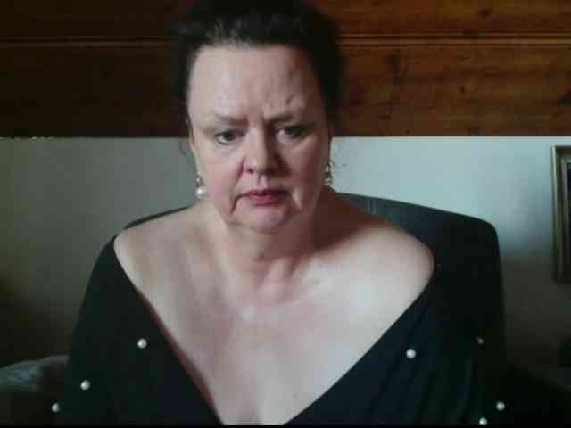 TiffanyAmore TiffanyAmore