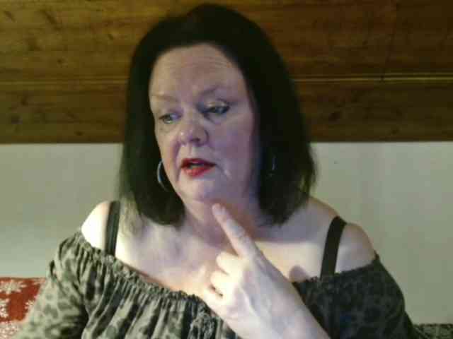 TiffanyAmore TiffanyAmore