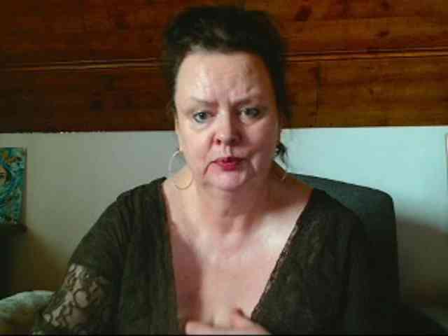 TiffanyAmore Live Webcam on BongaCams