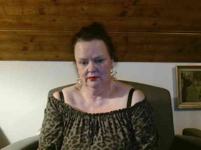 TiffanyAmore TiffanyAmore