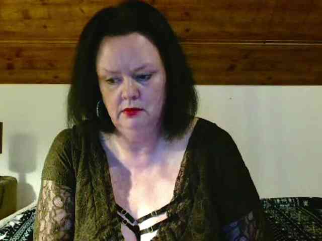 TiffanyAmore TiffanyAmore