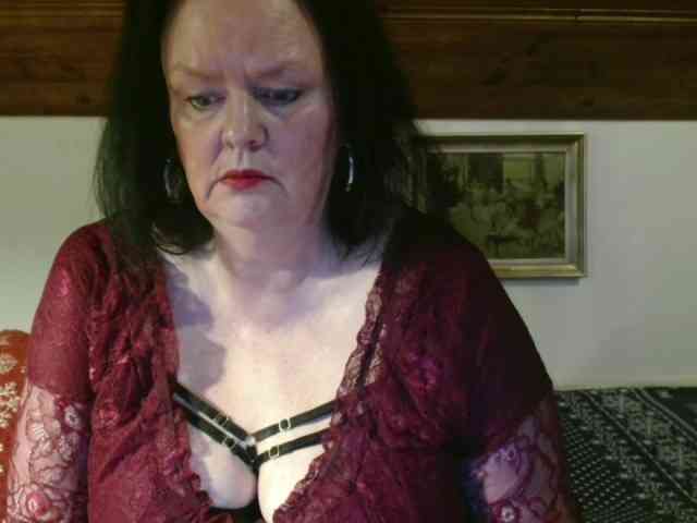 TiffanyAmore TiffanyAmore