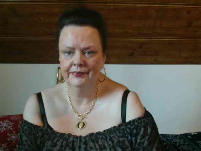 TiffanyAmore TiffanyAmore