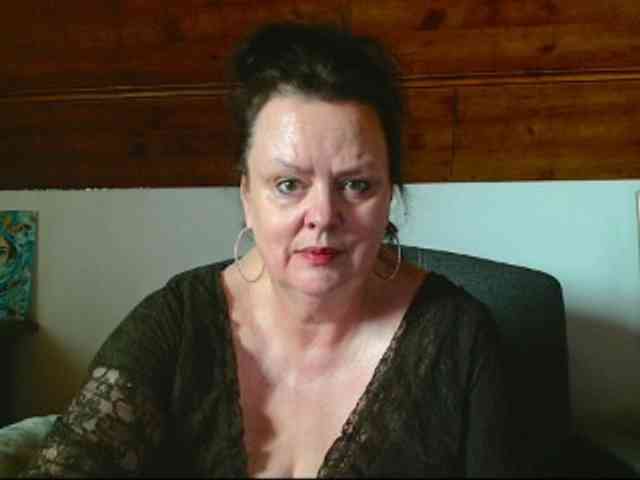 TiffanyAmore Live Webcam on BongaCams