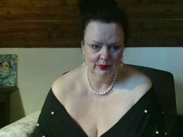 TiffanyAmore TiffanyAmore