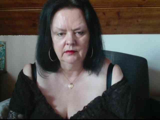 TiffanyAmore TiffanyAmore