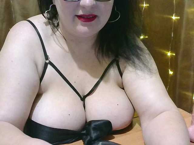 MadamKatyusha webcam