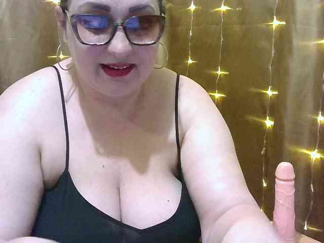 MadamKatyusha webcam