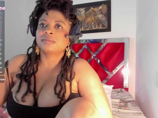 lilotorontoo's BongaCams show and profile