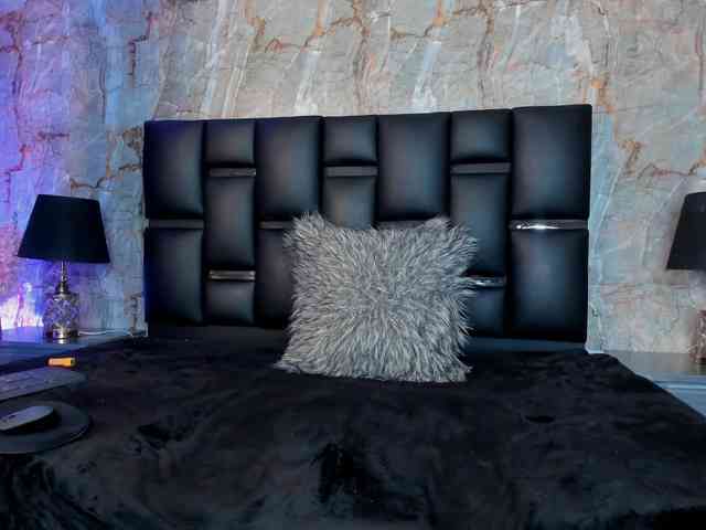 valentina-latina valentina-latina