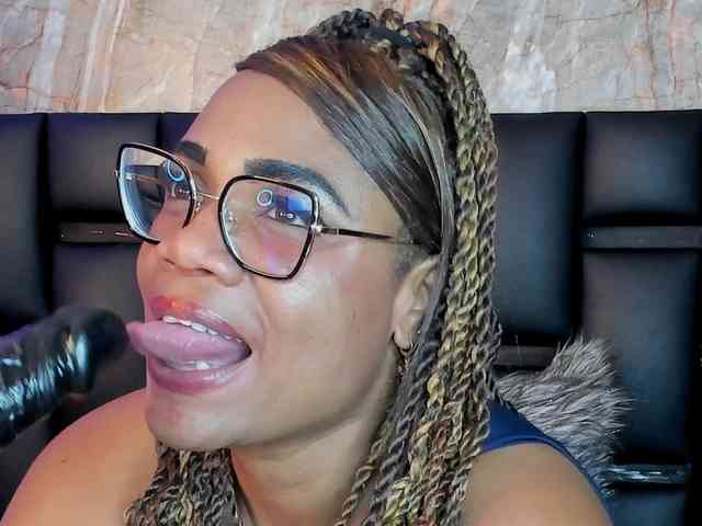 valentina-latina valentina-latina