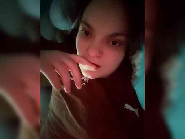 levisslevissloveleviss4l webcam