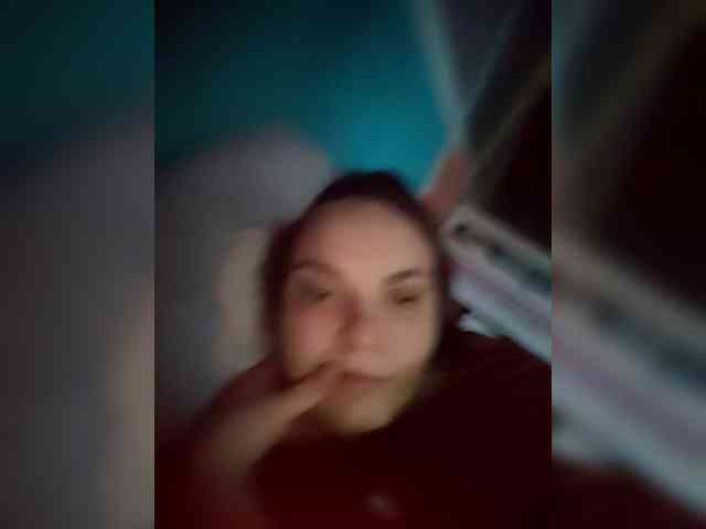 levisslevissloveleviss4l webcam