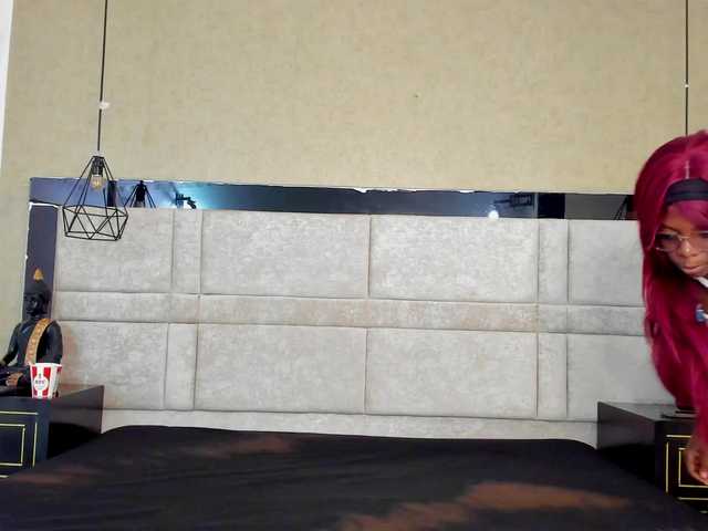 OliviaGarciaa from BongaCams is Freechat