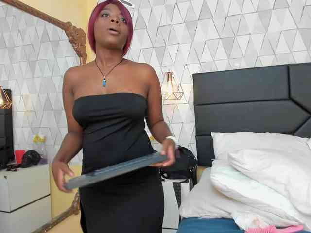 OliviaGarciaa webcam