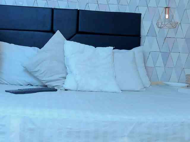 OliviaGarciaa webcam