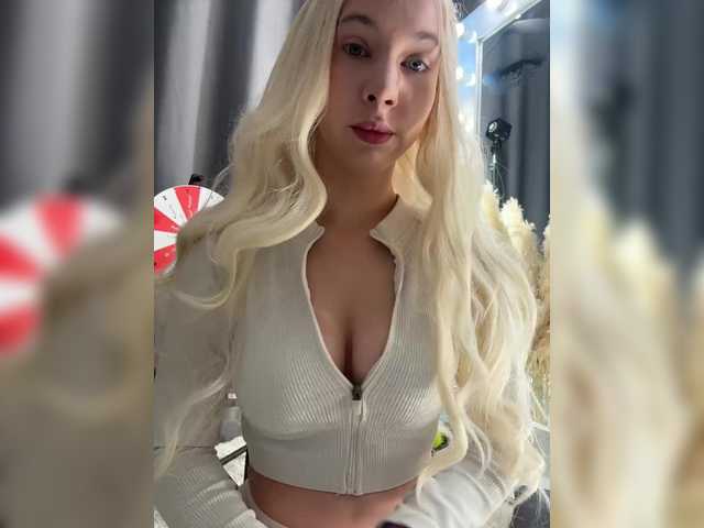 LolaDoll