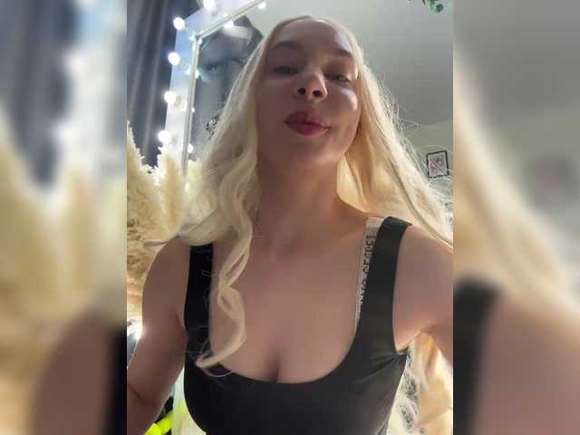 LolaDoll