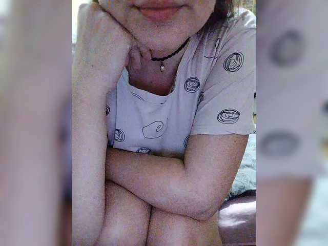 Vikki-vik's BongaCams show and profile