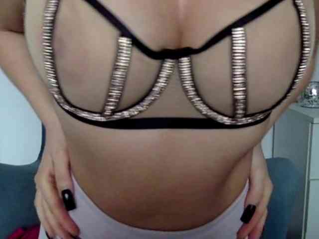 sensuallstella webcam