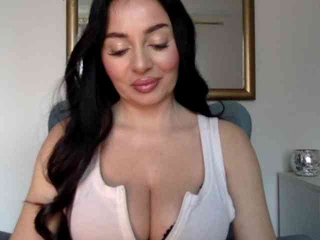 sensuallstella webcam