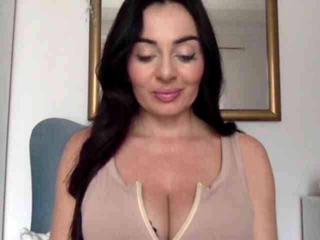 sensuallstella webcam