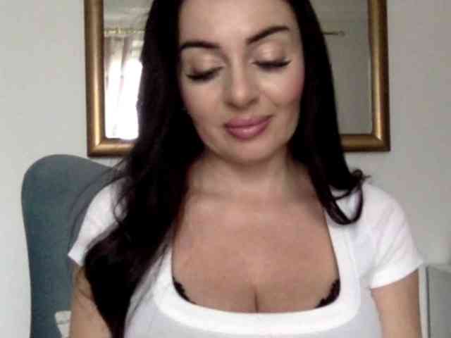 sensuallstella webcam