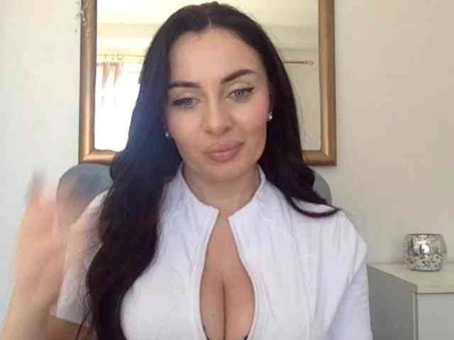 sensuallstella webcam