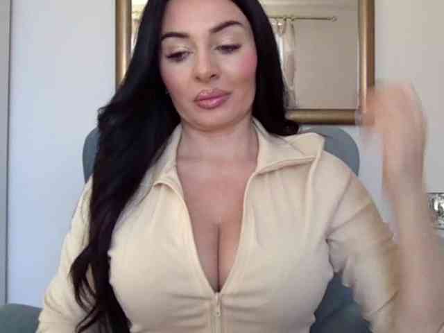 sensuallstella webcam