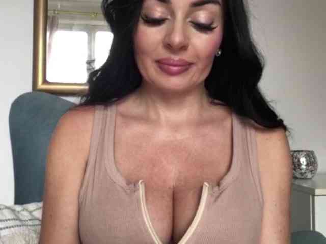 sensuallstella webcam