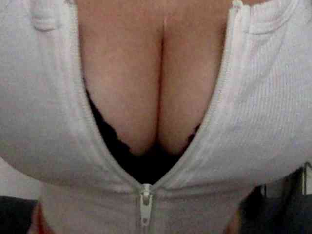 sensuallstella webcam