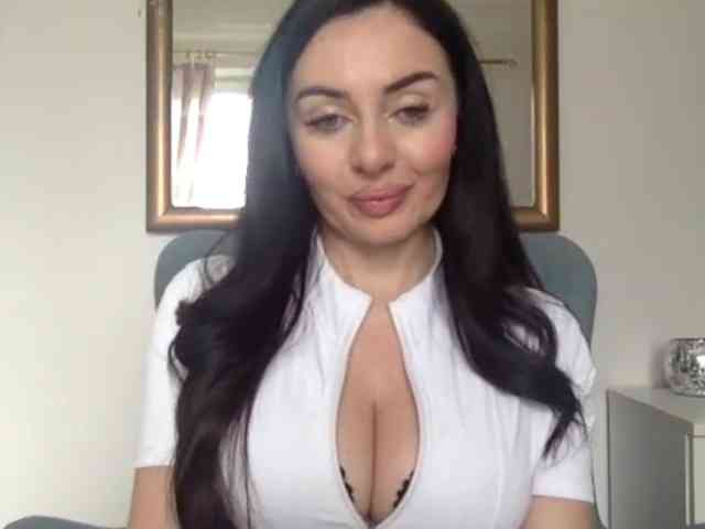 sensuallstella webcam