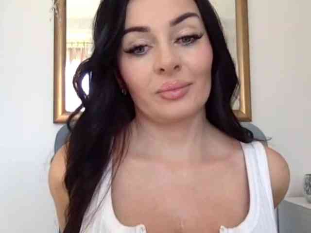 sensuallstella webcam