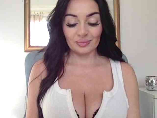 sensuallstella webcam