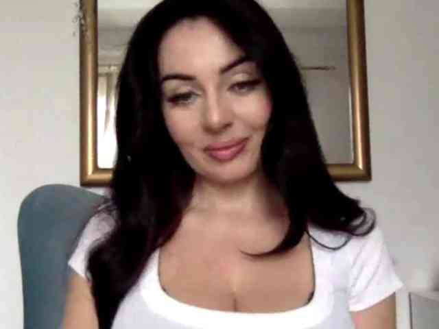 sensuallstella webcam