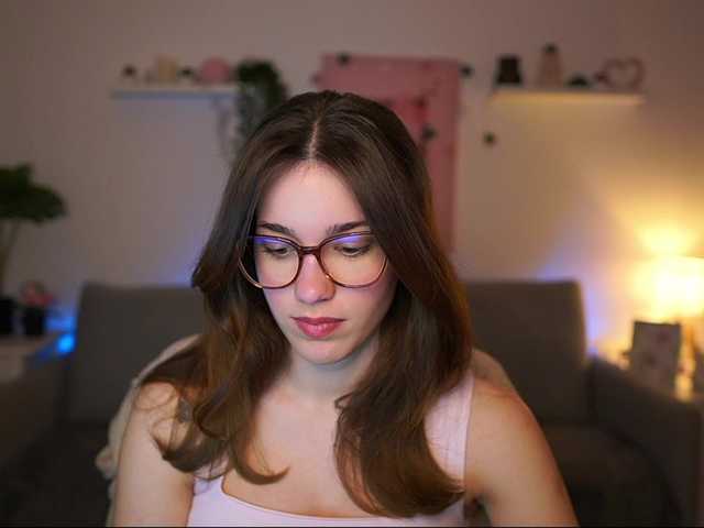 kissiecat's BongaCams show and profile