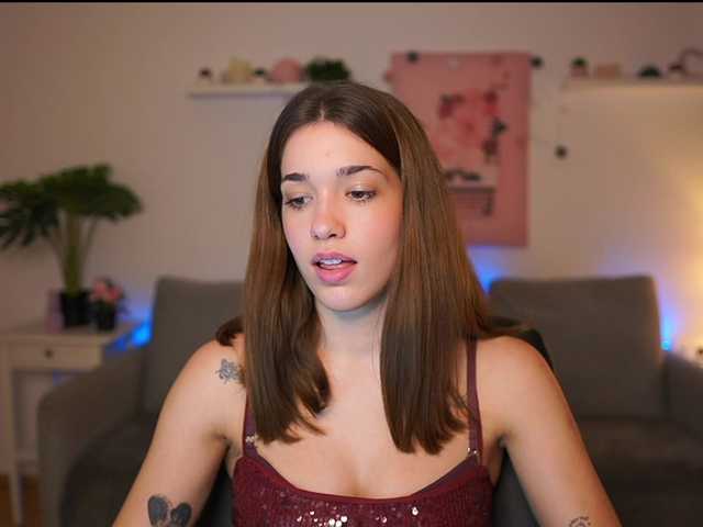 kissiecat's BongaCams show and profile