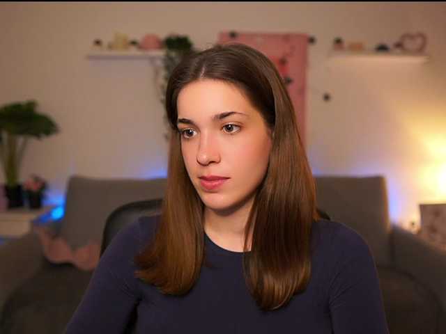 kissiecat's BongaCams show and profile