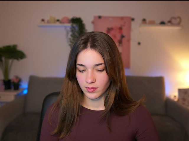 kissiecat webcam bongacams model stream image