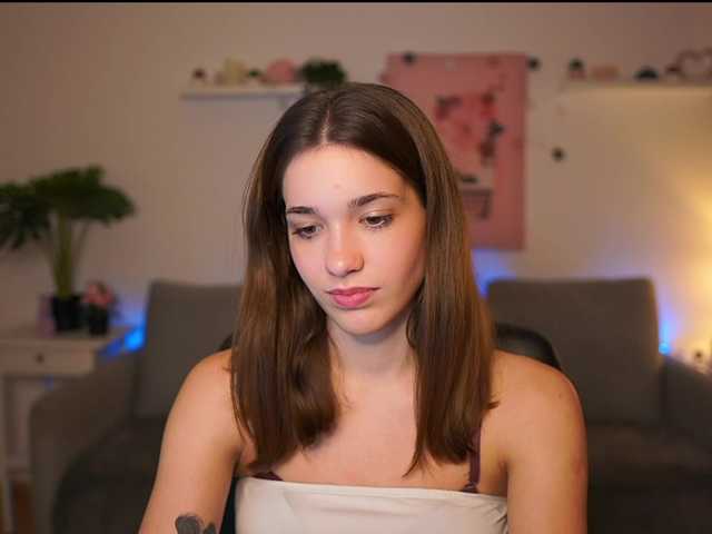 kissiecat's BongaCams show and profile