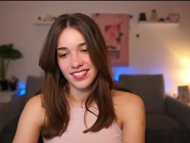 kissiecat's BongaCams show and profile