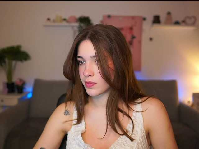 kissiecat's BongaCams show and profile