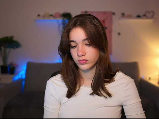 kissiecat webcam bongacams model stream image