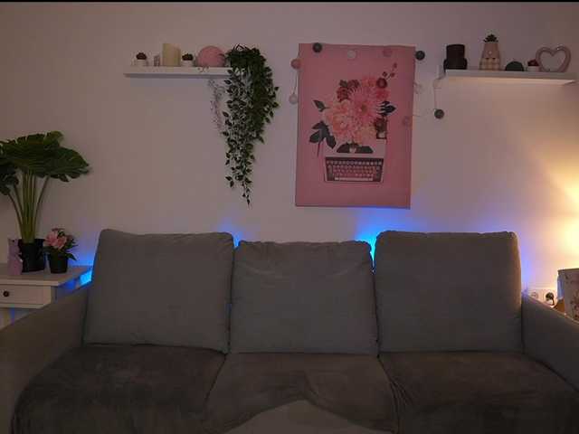 kissiecat's BongaCams show and profile