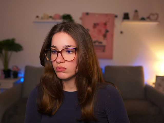 kissiecat's BongaCams show and profile